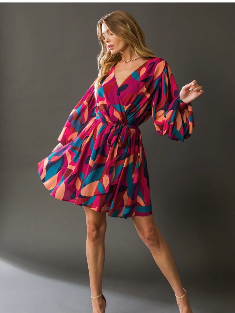 Flying Tomato Vibrant Multi-Color V-Neck Dress Size L